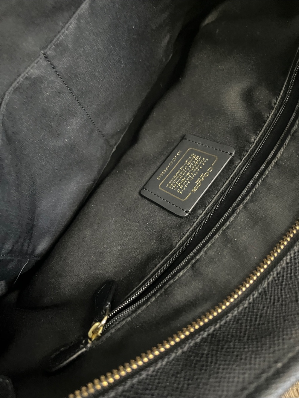 NWOT Coach City Zip Tote Black Crossgrain Leather F58846 - Picture 5 of 14